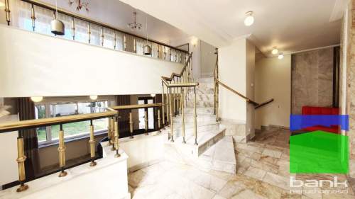 Julianów - do wynajęcia dom 300 m2 dwa garaże