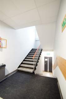 wynajem lokal użytk. 33m2.biurowiec Opole Zakrzów