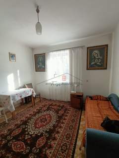 sprzedam lokal mieszkalny, 1/2 udziału w budynku