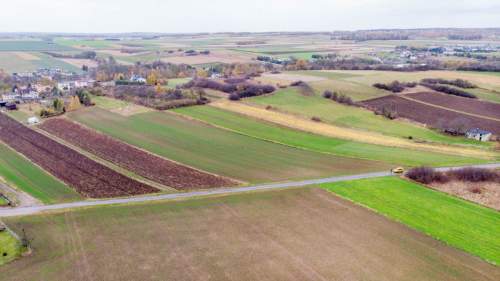 Działka budowlana Woźniki 1379m2