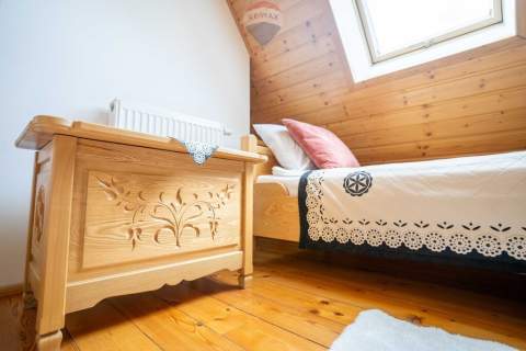 APARTAMENT W ZAKOPANEM Z 3 SYPIALNIAMI