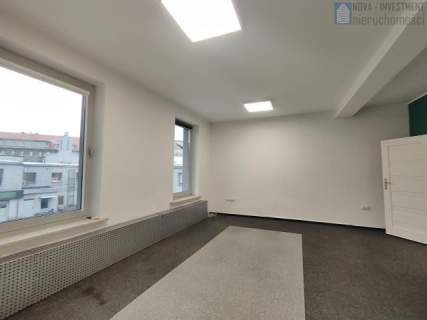 LOKAL 300 m2/Młyńska/c.o. miejskie/Parking