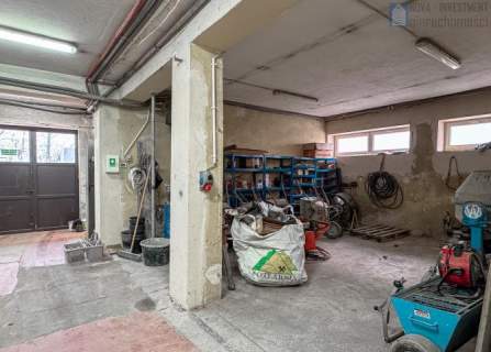 c.o. i prąd w cenie parking 52m2 dobry dojazd