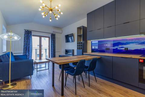 Złocień, 88 m2, 5 pokoi, balkon, parking