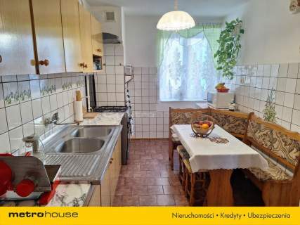 Ustka- 82 m2, 4 pokoje, taras, 900 m do morza 