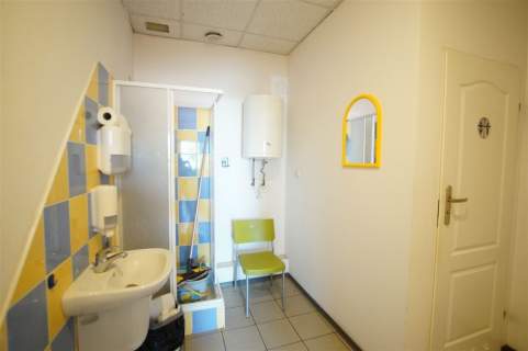 Nieruchomość komercyjna do wynajęcia, 104 m2, Opole