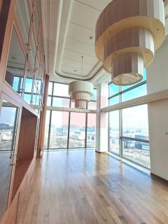 Nieruchomość komercyjna do wynajęcia, 713 m2, Warszawa