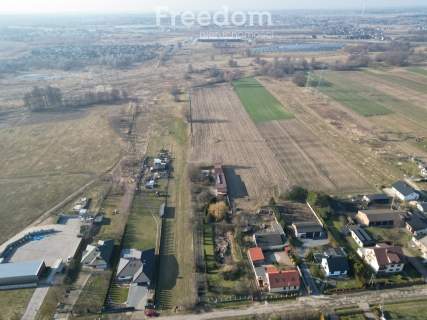 Duża działka na sprzedaż