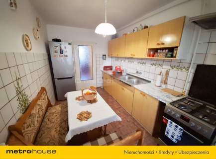 Ustka- 82 m2, 4 pokoje, taras, 900 m do morza 