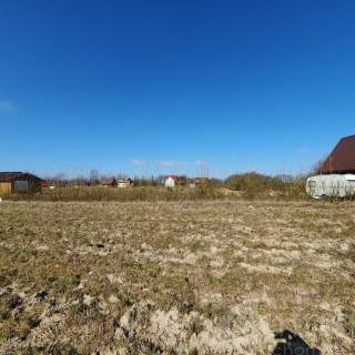 Działka- 3644 m2 nad jeziorem z warunkami zabudowy