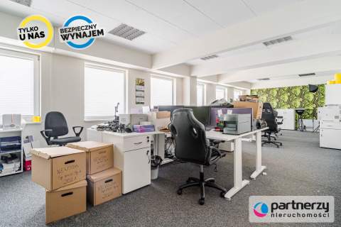 HALA 2385M2 PLAC ok 6400m2 WYSOKOŚĆ 5,7m