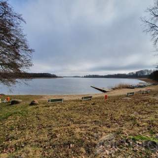 Działka- 3644 m2 nad jeziorem z warunkami zabudowy