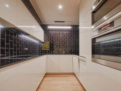 Luksusowo wykończony nowy apartament na Złotej 44