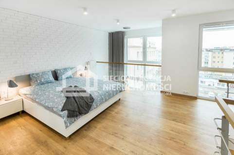 2-poziomowy penthouse w centrum Gdyni