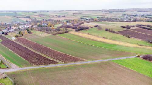 Działka budowlana Woźniki 1379m2