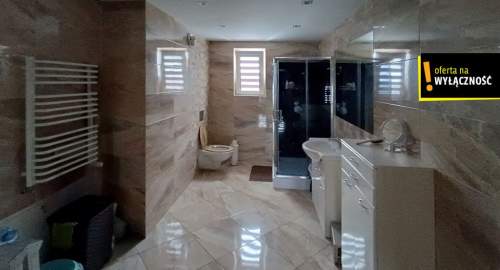 Atrakcyjny dom Przyłogi 250m2