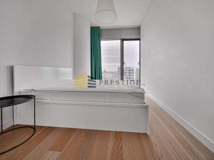 Luxurious Cosmopolitan Apartment Panoramic View