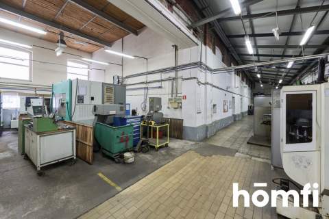 Budynek biurowo-produkcyjny z potężną działką