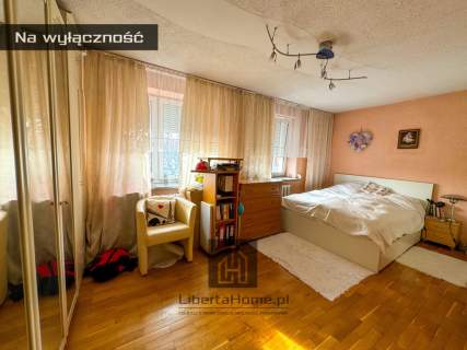     Mieszkanie   3 pokoje    76 m2   Kamienna Góra   