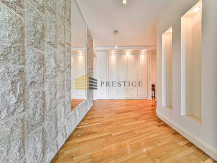 Apartament w wysokim standardzie w Centrum