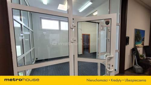 Lokal usługowy 35,99 m2 na 2 piętrze budynku PERŁA