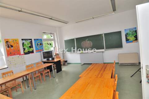 Sprzedam obiekt hostelowo-usługowy, biurowy Gartz.