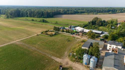 Działka budowlana Lubsza 768m2