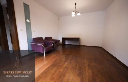 Sprzedam dom-Wola Justowska 208m2