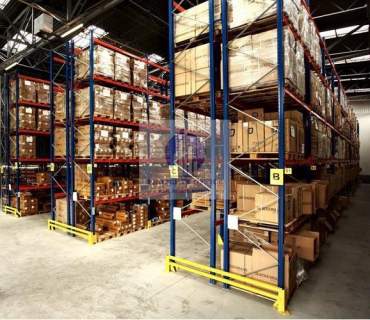 Bielany magazyn 1200m2