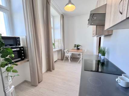 Rezerwacja 4 pokoje w centrum