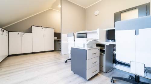 Lokal / biurowy / usługowy / 125 m2
