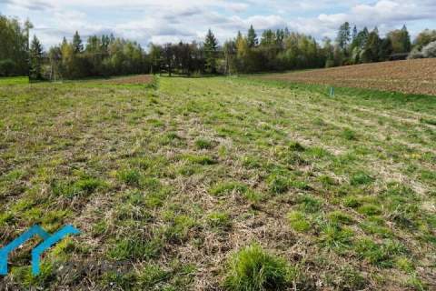 Działka budowlana 800 m2 w Pogwizdowie