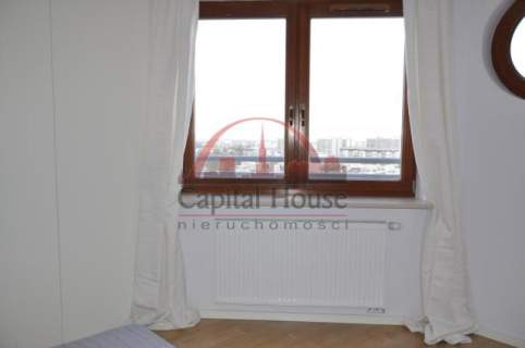 Apartament trzy pokojowy na 12 piętrze