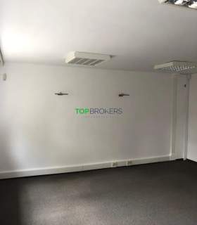 Przestronny dom na biuro, parking