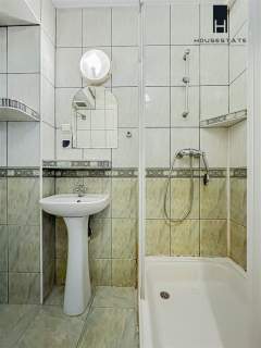 Kawalerka na parterze w centrum miasta