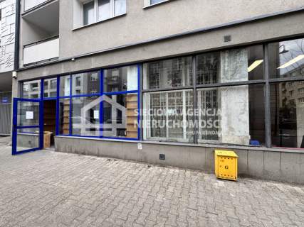 Lokal z witryną na parterze w Śródmieściu Gdyni