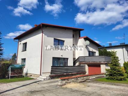Dom 215m2 warsztat blacharsko-lakierniczy 219m2