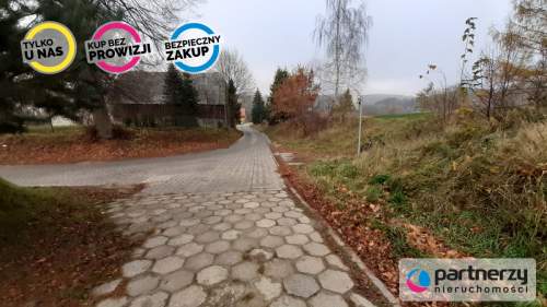 DZIAŁKA z WZ Smętowo Chmieleńskie przy lesie