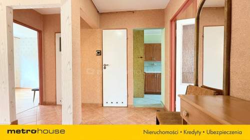 3 pokojowe mieszkanie na os.Staszica na 1 piętrze 