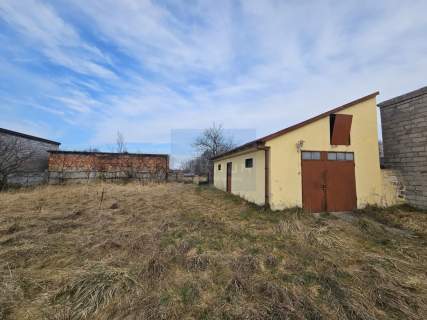 Dom z dużą działką Adamów - gm. Kłomnice