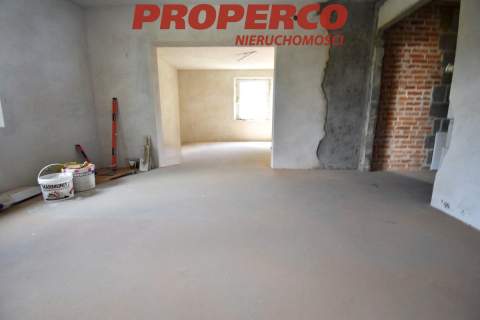 Dom 3 pok., pow. ok. 100 m2, Mąchocice, Masłów