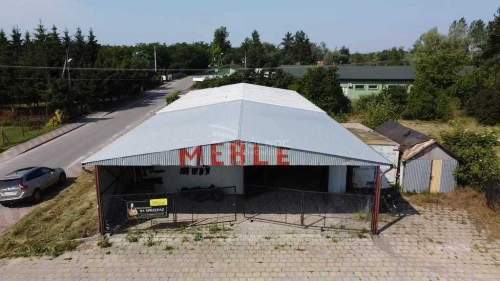 Na sprzedaż magazyn 368m2 w Dorohusku domek 48m2