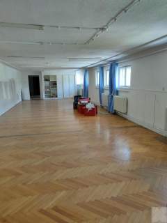 Lokal Komercyjny Zakopiańska 168 m2 media w cenie