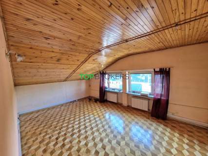 Przestronny dom na biuro lub hostel