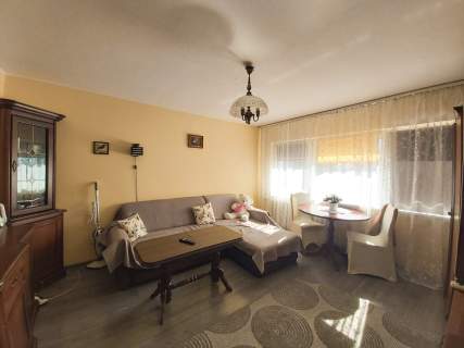 Słoneczna kawalerka Tysiąclecie, 30m2, oddzielna kuchnia.
