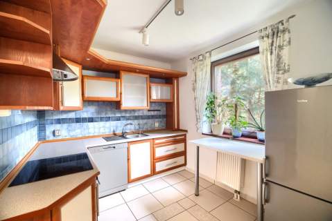 Klecina, Ogród, Garaż, Balkon