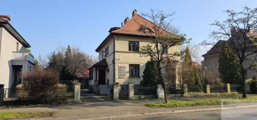 Dom - Kancelaria - Siedziba firmy