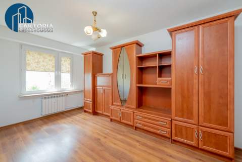3-pokojowe na Nowym Mieście, z oddzielną kuchnią