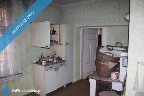 Sprzedam posesję - dom wraz z dużą działką w dobrej loka