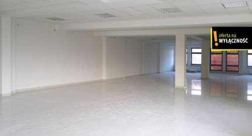 Obniżka-Budynek w centrum Staszowa